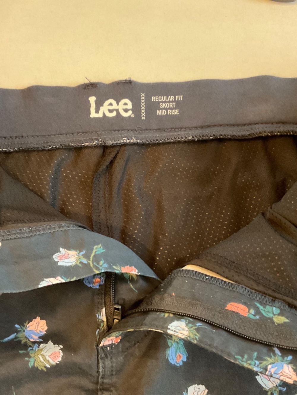 NWT Lee Regular fit skort size 16 - Picture 3 of 7